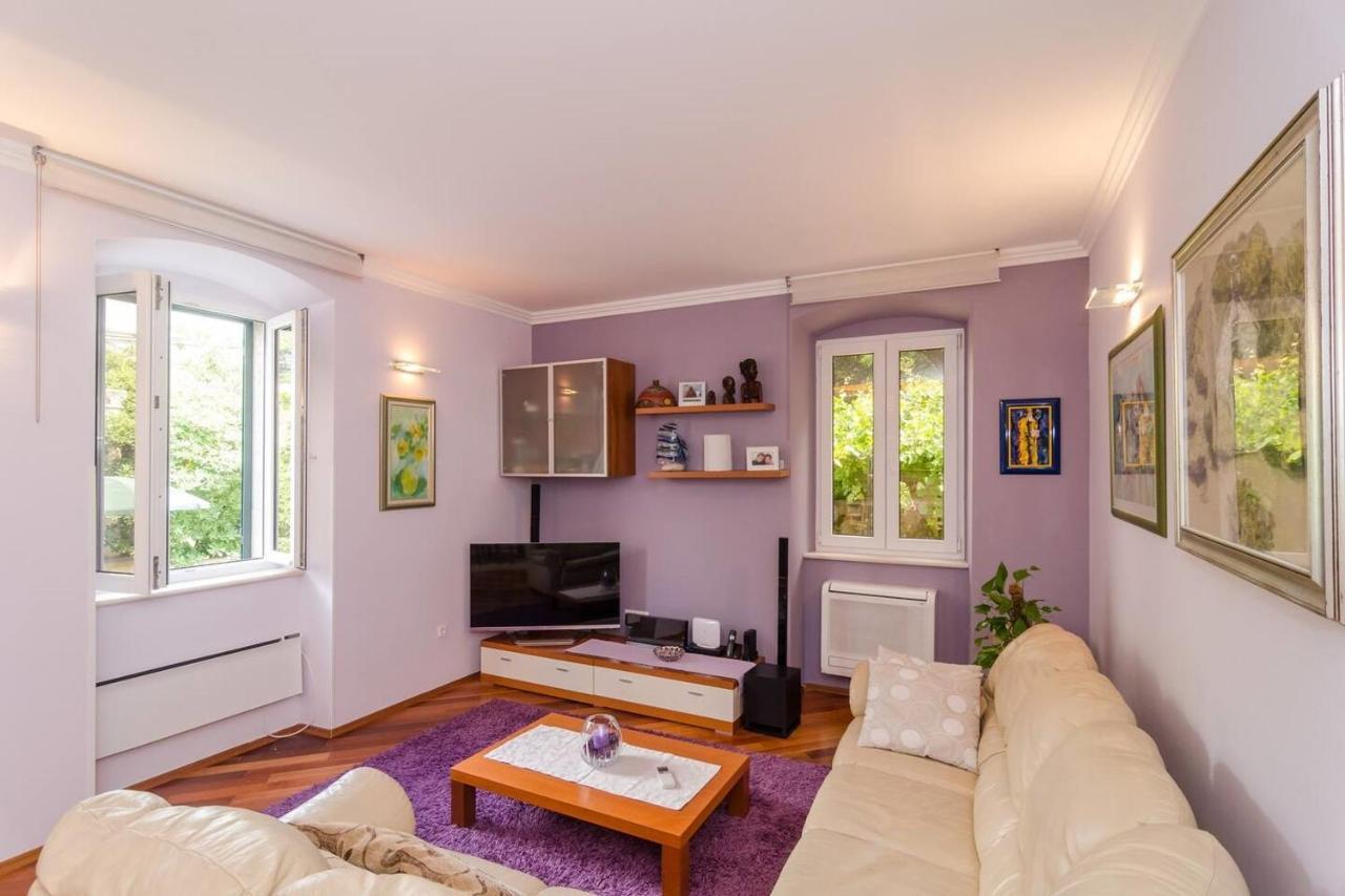 Apartment Djivo *